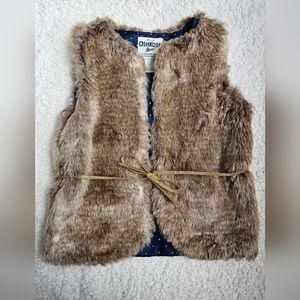 Oshkosh Girls Faux Fur Vest Size 7